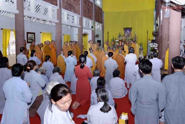 Le chung that HT Phuoc Son- Thien vien Van Hanh (16).jpg