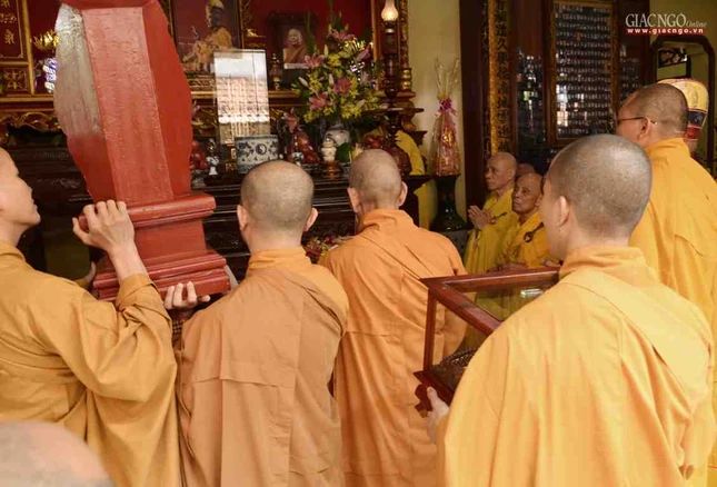 Le chung that HT Phuoc Son- Thien vien Van Hanh (26).jpg