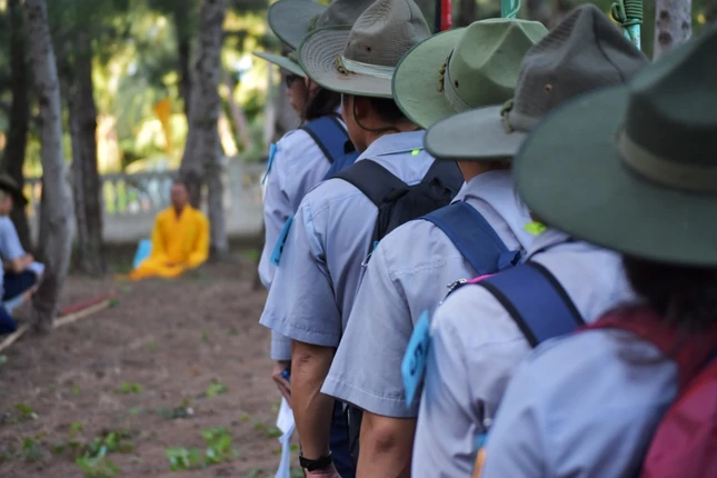 Tổ chức liên trại huấn luyện Huyền Trang - A Dục ảnh 5 vao tro choi lon -3.jpg