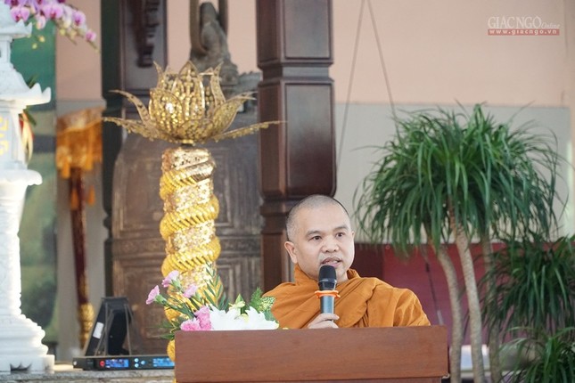 Ban Hoằng pháp, Ban KT-TC T.Ư thăm Phật giáo TP.HCM ảnh 9 H11.jpg