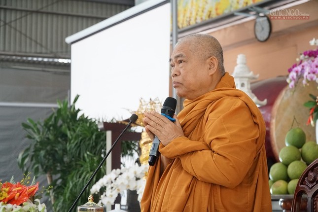 Ban Hoằng pháp, Ban KT-TC T.Ư thăm Phật giáo TP.HCM ảnh 12 H14.jpg