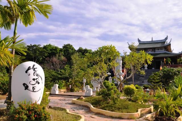 Tìm 84 người dự khóa tu chung với bệnh nhân 456 ảnh 1 chua huong son.jpg