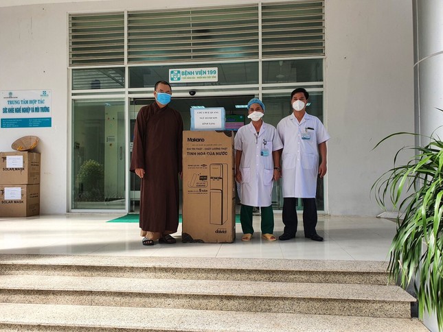 z2014157608235_33925f43925b6c02ce7c176f0c75c86e (2).jpg