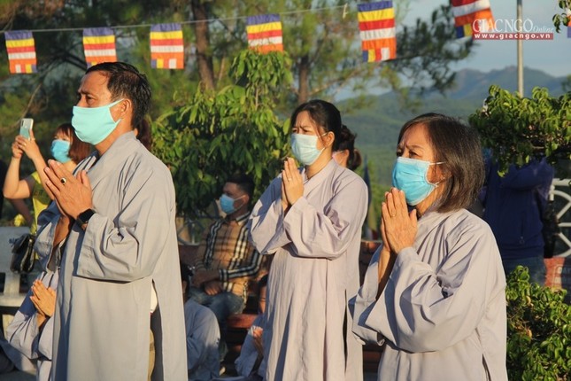 Lễ cầu nguyện tiêu trừ dịch bệnh nhân vía Đức Quan Âm ảnh 3 4.jpg