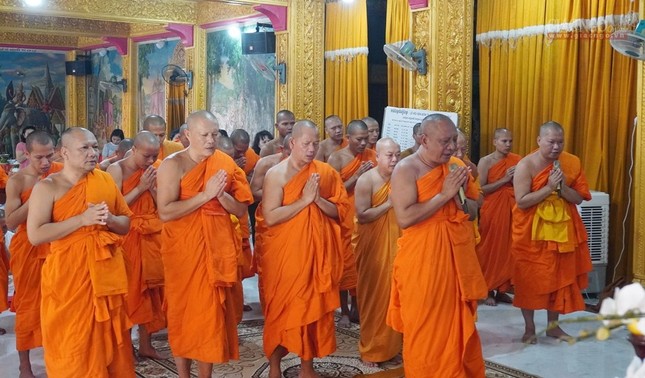 Tưởng niệm Trưởng lão HT.Danh Nhưỡng ảnh 2 6c.jpg