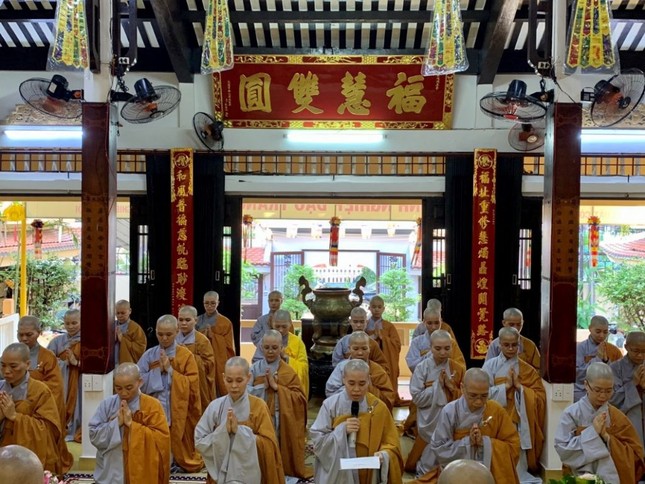 Chư Ni Q.3 tạ pháp an cư ảnh 2 2ph.jpg