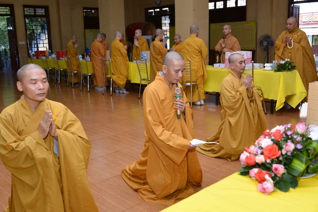 Lễ Tự tứ - chùa Phổ Quang (2).JPG