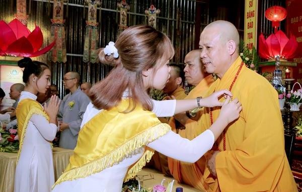 Xúc động lễ Vu lan tại chùa Phù Liễn ảnh 3 tnguyen 1.jpg