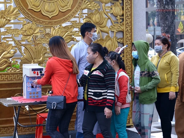 Rằm Vu Lan - Tối 14 - sáng 15 (17).jpg