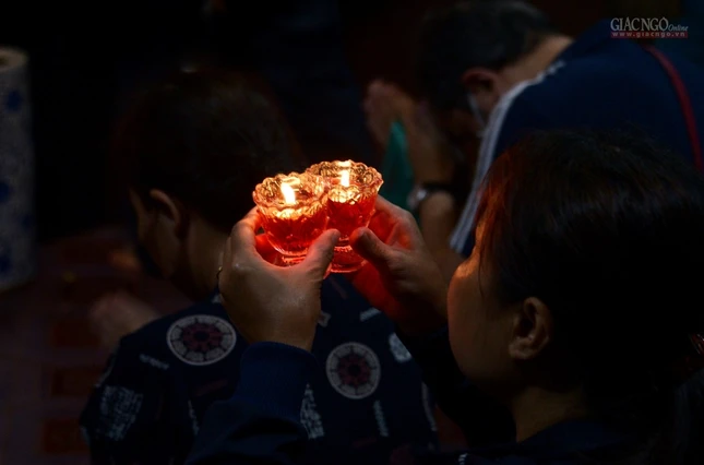 Rằm Vu Lan - Tối 14 - sáng 15 (2).jpg