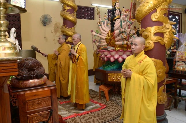 Rằm Vu Lan - Tối 14 - sáng 15 (31).jpg