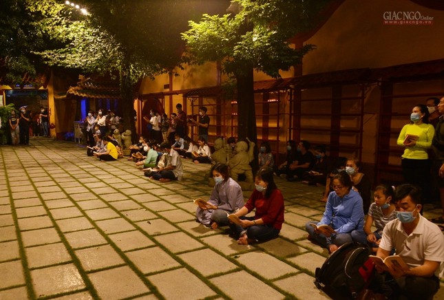 Rằm Vu Lan - Tối 14 - sáng 15 (7).jpg