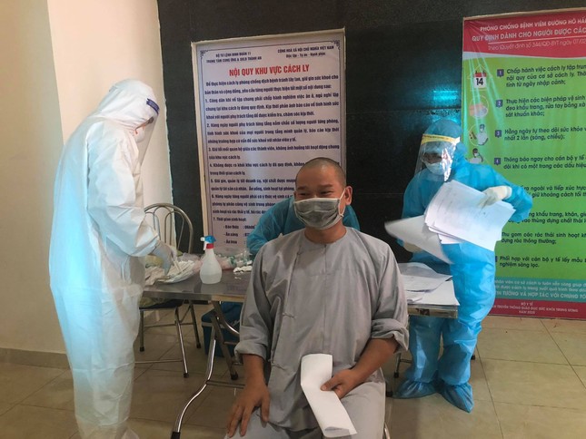 Thêm 46 Tăng Ni du học Ấn Độ về nước ảnh 3 dongdac 2.jpg