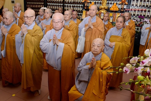 Lễ Huý kỵ cố HT.Thích Nhật Quang (5).jpg