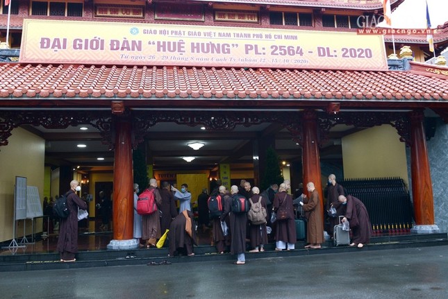 Giới tử tập trung tại VNQT (1).jpg