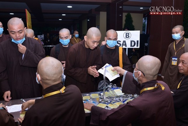 Giới tử tập trung tại VNQT (3).jpg