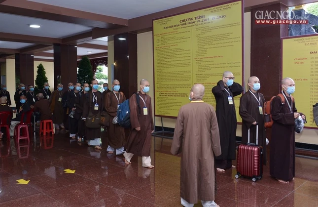 Giới tử tập trung tại VNQT (8).jpg