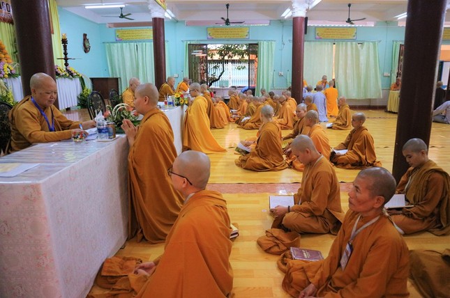 Khảo hạch giới luật tại các đàn giới ảnh 21 TXNP.TRABAI.1.jpg