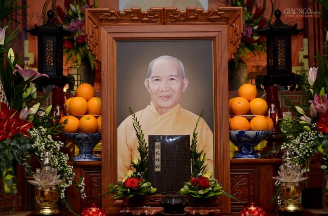 Thỉnh di ảnh về VNQT (1).jpg