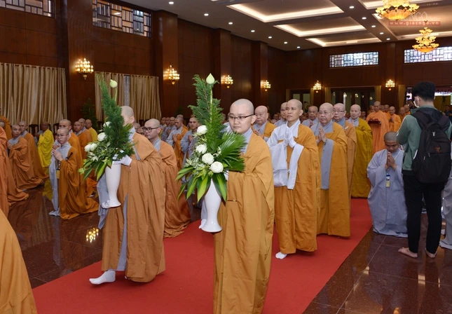 Thỉnh di ảnh về VNQT (25).jpg