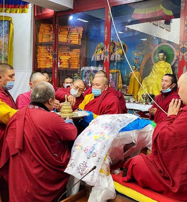 kamby lama 9-1.jpg