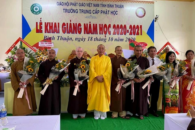 7- BHH tang hoa chu vi Giao tho.jpg