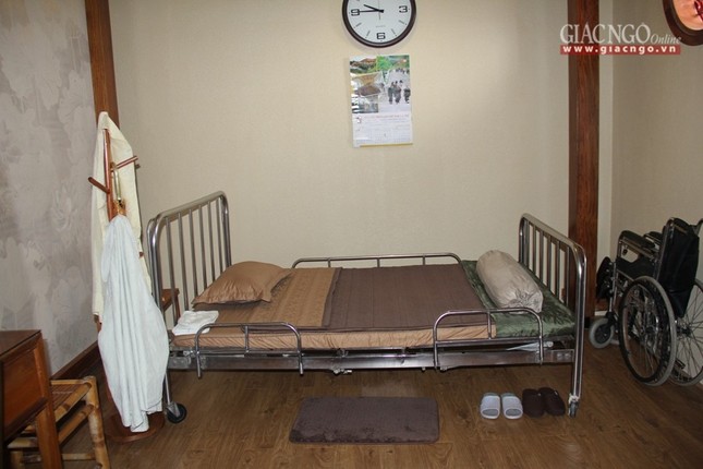 Tưởng niệm một năm Trưởng lão HT.Thích Trí Quang viên tịch ảnh 8 10.jpg