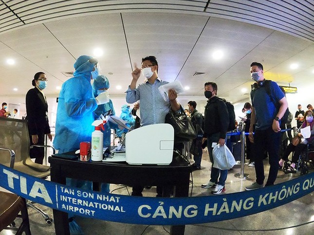 Chuyên gia Hàn Quốc nghi nhiễm Covid-19 sau khi rời TP.HCM ảnh 1 sbquocte.jpg