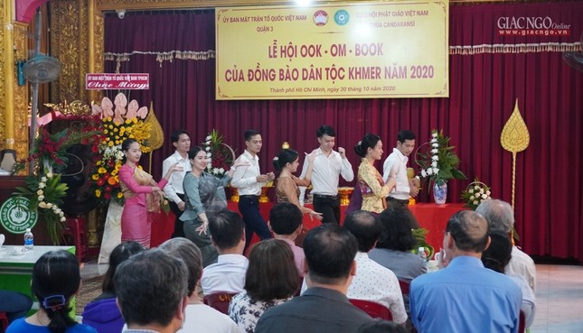 Giao lưu văn hóa lễ hội Ok-om-bok tại chùa Candaransi ảnh 10 4c.jpg