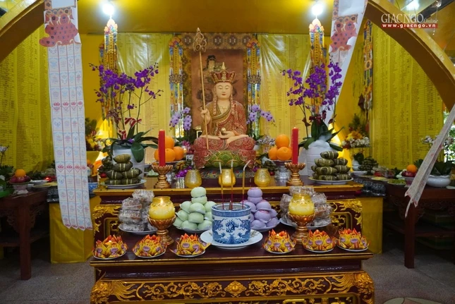 Chư giáo phẩm lãnh đạo Giáo hội quang lâm chùa Kỳ Quang 2 ảnh 24 DSC01232.JPG