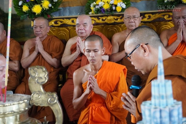 Trang nghiêm lễ dâng y Kathina tại chùa Phật Bảo ảnh 8 18p.jpg