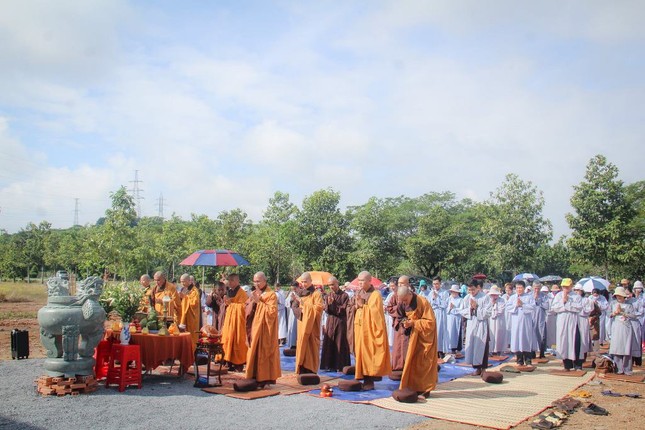 Tu viện Khánh An (Đồng Nai) an vị tượng Bồ-tát cao 28m ảnh 2 khanhan 4.jpg