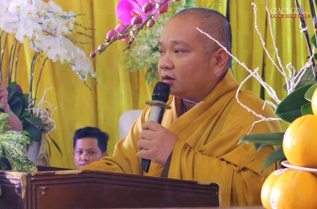 Phụng tống kim quan HT.Thích Thiện Phú trà-tỳ ảnh 3 diquan.3.jpg