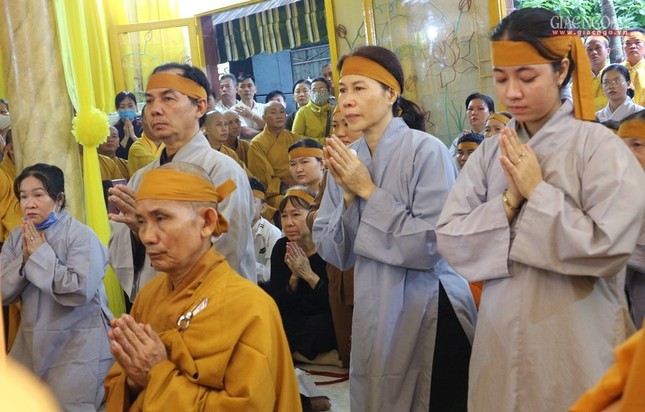 Phụng tống kim quan HT.Thích Thiện Phú trà-tỳ ảnh 6 diquan.5b.jpg