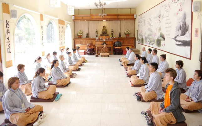 1b.jpg