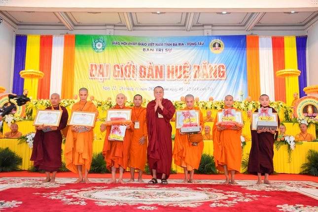 Đại giới đàn Huệ Đăng PL.2564 thành công viên mãn ảnh 6 NQD_2700_1.jpg