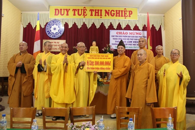 Học nội trú để Tăng Ni chuyên tâm hơn ảnh 3 6.jpg