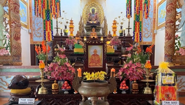 khoa 2.jpg