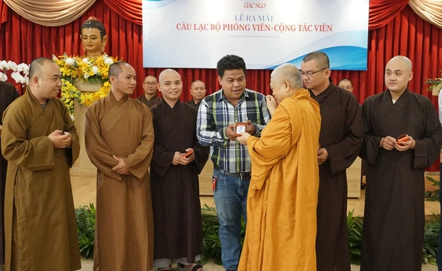 Ra mắt CLB phóng viên - cộng tác viên báo Giác Ngộ ảnh 7 H9.JPG