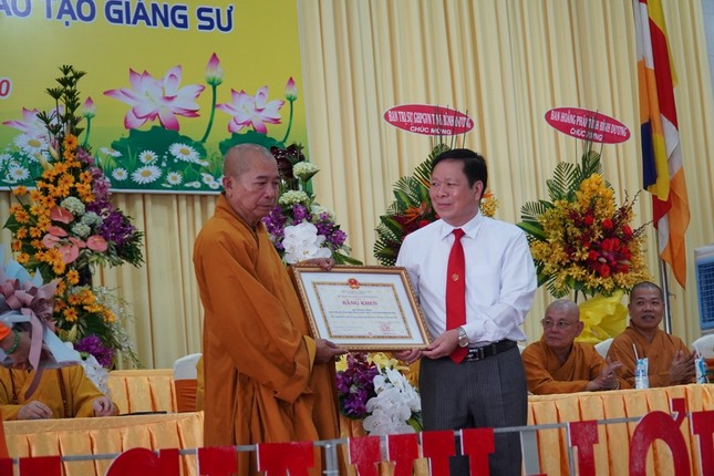 Khai mạc tọa đàm “Sứ mệnh hoằng pháp thời đại mới” ảnh 6 12h.jpg