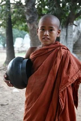 Một nhà sư trẻ