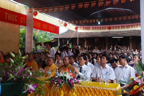 Thái Nguyên: Đại lễ khai pháp tại trường Hạ Phù Liễn ảnh 2 Thái Nguyên: Đại lễ khai pháp tại trường Hạ Phù Liễn ảnh 2