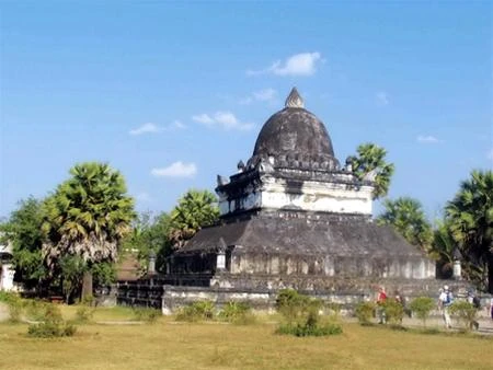 Ngôi đền cổ xưa nhất ở Luang Prabang