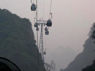 Cáp treo chùa Hương