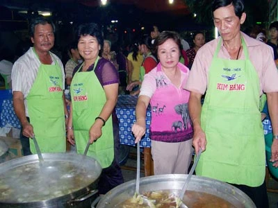 Chuyện của nhóm thiện nguyện “mai danh” ảnh 5