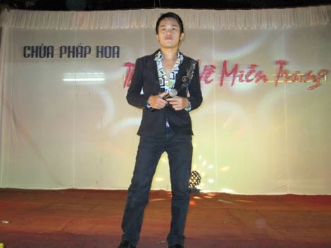 Đak Nông: Đêm nhạc "Thương về miền Trung" ảnh 21