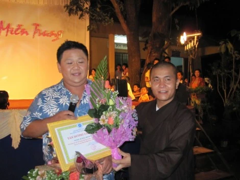 Đak Nông: Đêm nhạc "Thương về miền Trung" ảnh 29