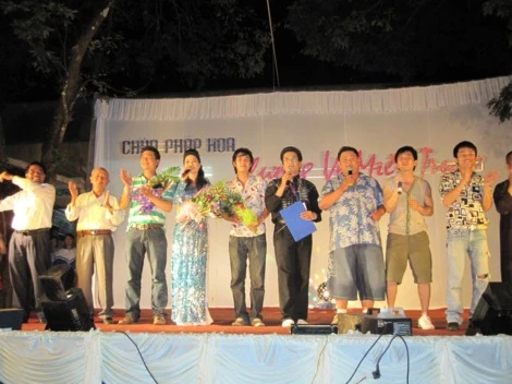 Đak Nông: Đêm nhạc "Thương về miền Trung" ảnh 34