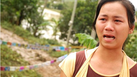 Phơi sách vở chờ ngày đến lớp ảnh 5 Mô tả ảnh.