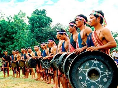 Âm vang cồng chiêng và sức sống Tây Nguyên ảnh 1 Âm vang cồng chiêng và sức sống Tây Nguyên ảnh 1